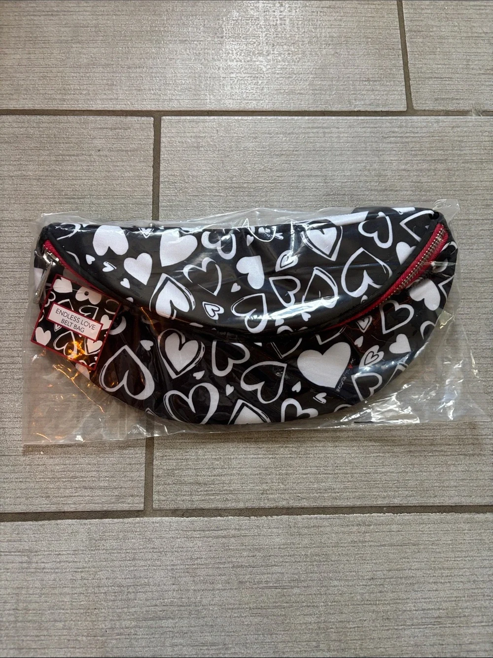 Brighton Endless Love Belt Bag (Fanny pack) Black & White Hearts— New!